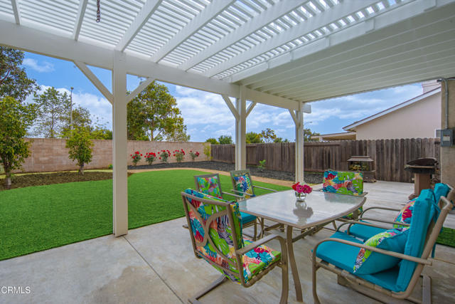 Detail Gallery Image 23 of 26 For 10598 Sunflower St, Ventura,  CA 93004 - 4 Beds | 2/1 Baths