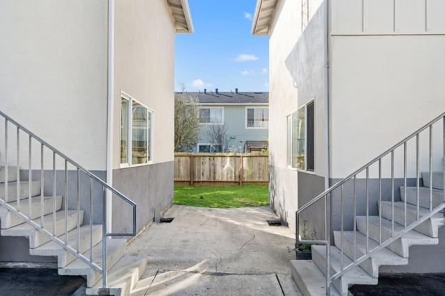 466 Willow Avenue, Half Moon Bay CA: https://media.crmls.org/mediaz/4b32d1f6-03df-40d8-953e-910818946800.jpg