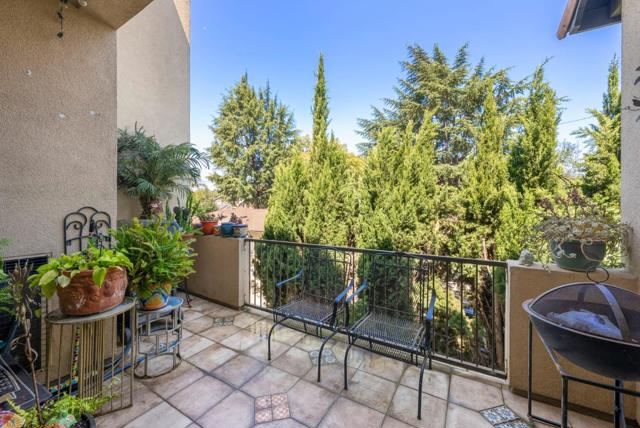 18 S 21st Street, San Jose CA: https://media.crmls.org/mediaz/4b330d0e-0562-46c9-a759-a4f043b530c0.jpg