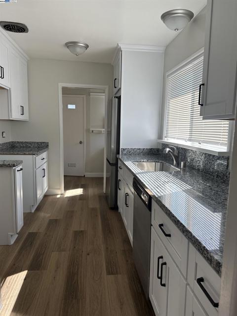 1143 D St, Hayward CA: https://media.crmls.org/mediaz/4b33a80f-681f-41cc-bdb4-7241f597d834.jpg