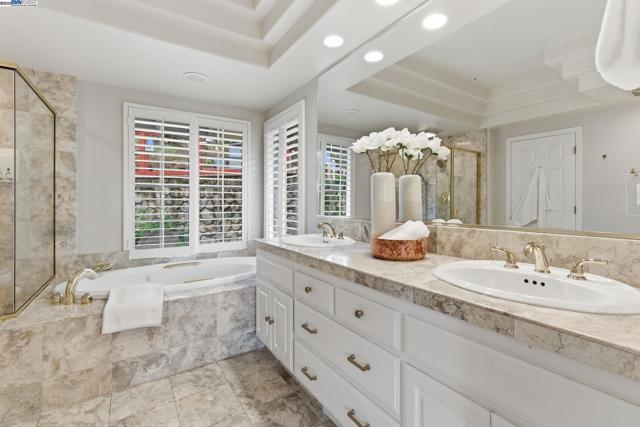 1031 Millbrook Court, Walnut Creek CA: https://media.crmls.org/mediaz/4b349a3f-601f-46f4-b534-b2bd99c80785.jpg