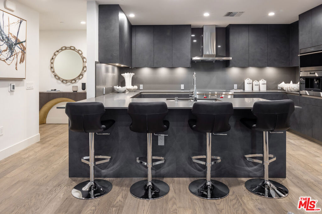 728 N Sweetzer Avenue #315