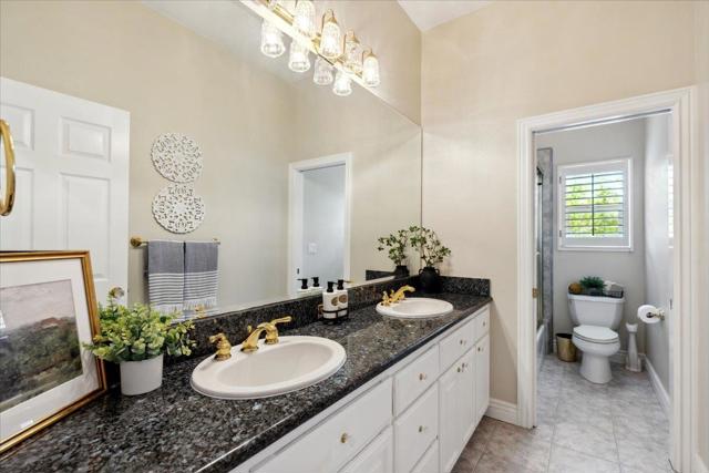2710 Summerland Road,  CA: https://media.crmls.org/mediaz/4b358488-b89a-450e-8434-3e983c8699b1.jpg