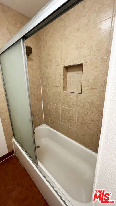 19040 Bassett Street, Reseda CA: https://media.crmls.org/mediaz/4b3641f1-b478-4b63-ad93-f4241915de1b.jpg