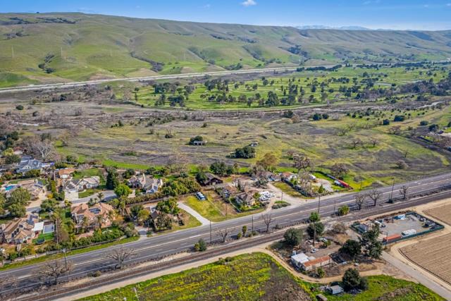 Image 79 of 91 For 584586 Monterey Road