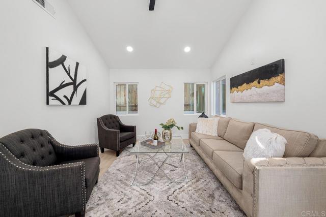 Image 10 of 42 For 7118 Stanford Ave.