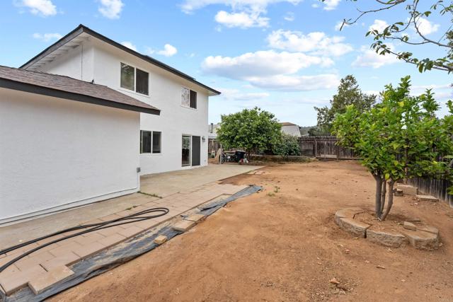 1220 Hoover Street, Escondido CA: https://media.crmls.org/mediaz/4b37ef42-4a60-4dcf-b779-391c28fe966c.jpg