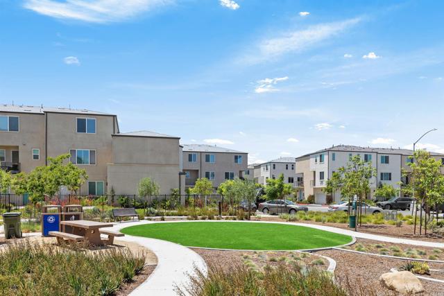 Detail Gallery Image 43 of 46 For 5464 Shorefront Dr #148,  San Diego,  CA 92154 - 4 Beds | 3/1 Baths