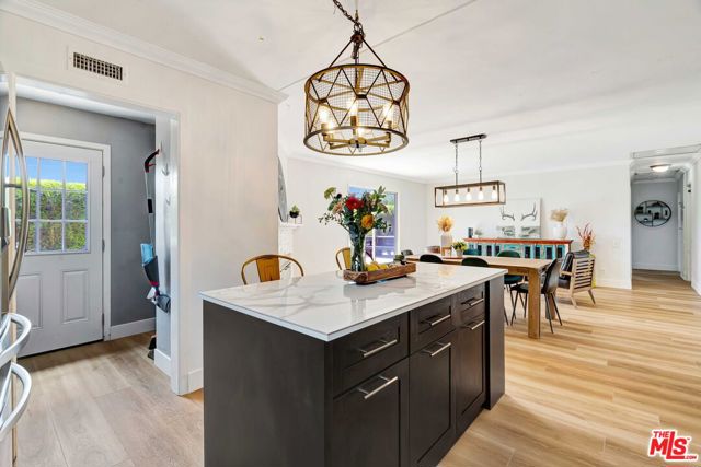 6814 Berquist Avenue, West Hills CA: https://media.crmls.org/mediaz/4b39de3d-83ef-40a9-9d93-23776e1e5c2a.jpg