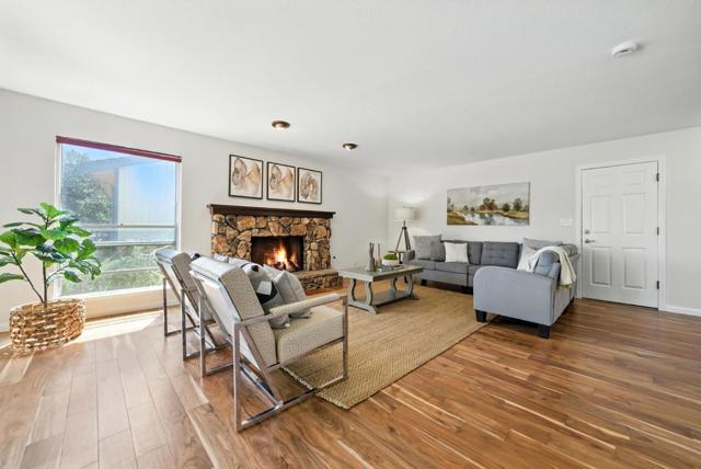 5529 Feather Court, Castro Valley CA: https://media.crmls.org/mediaz/4b39ec05-5714-4a0b-8a9f-52fc3359e572.jpg