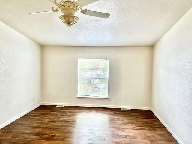 Detail Gallery Image 11 of 26 For 5115 Don Miguel Drive, Carlsbad,  CA 92010 - 2 Beds | 2 Baths