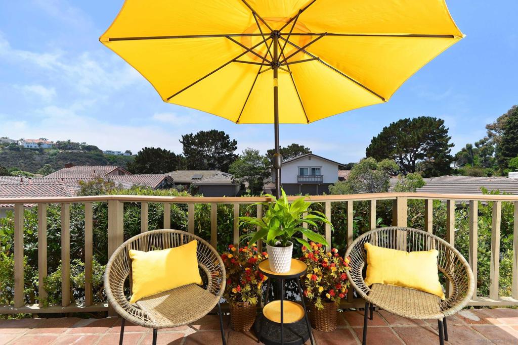 105 Linares Ct