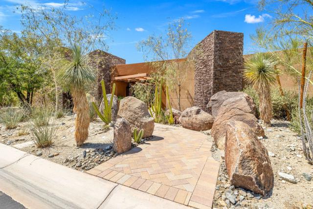 50741 Desert Arroyo Trail, Indian Wells CA: https://media.crmls.org/mediaz/4b3ae72e-ef4e-485b-ad5d-7cd15b7a5c35.jpg