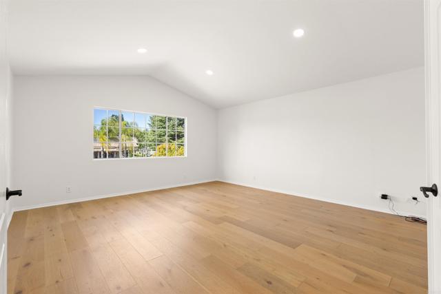 Detail Gallery Image 25 of 60 For 16883 Saint Andrews Dr, Poway,  CA 92064 - 5 Beds | 5/1 Baths