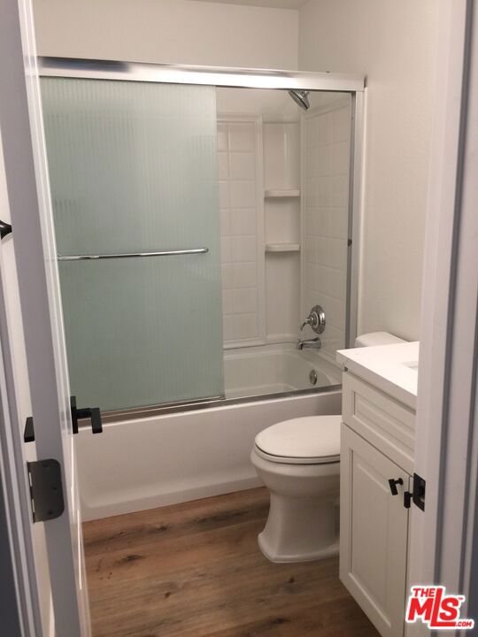 Image 8 of 16 For 9647 Spyglass Avenue 24