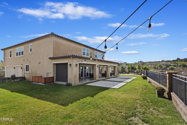 Detail Gallery Image 11 of 68 For 16094 Mariposa Ave, Riverside,  CA 92504 - 5 Beds | 4 Baths