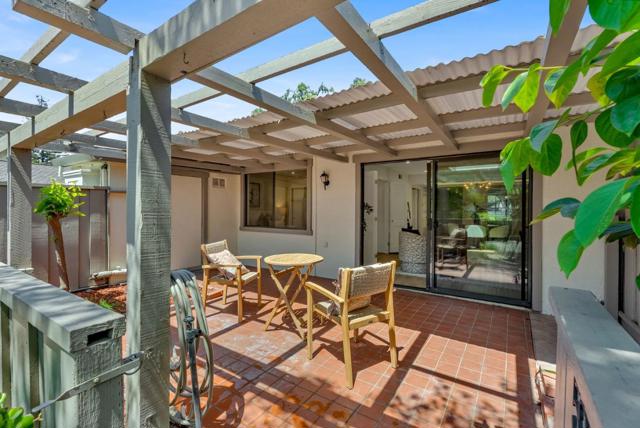 5231 Cribari Lane, San Jose CA: https://media.crmls.org/mediaz/4b3ebda6-6dec-4d1a-896e-43d95fb88d3d.jpg