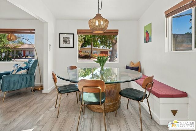 963 S Paseo Caroleta, Palm Springs, CA 92264