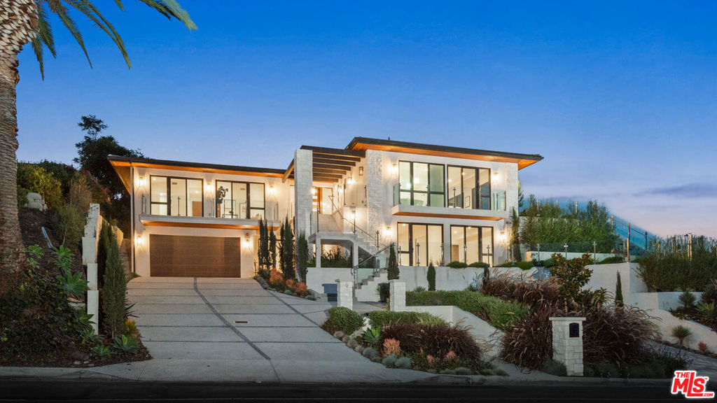 905 VIA DEL MONTE, Palos Verdes Estates, CA 90274