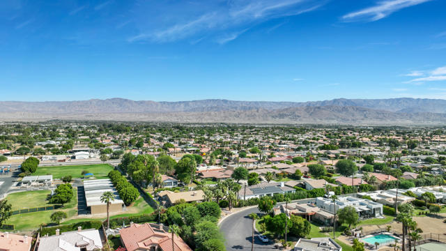 Image 40 of 42 For 78354 Calico Glen Drive