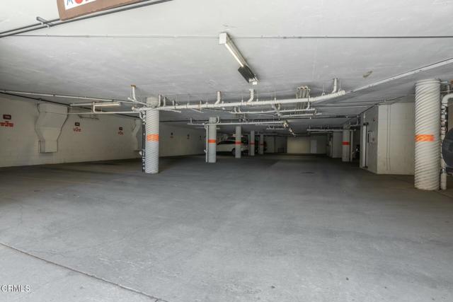 435 Lakeview Boulevard, Mammoth Lakes CA: https://media.crmls.org/mediaz/4b40dc06-f1e5-45c5-9580-08df009b257a.jpg