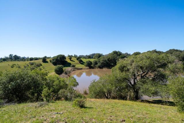 211 Smith Road, Watsonville CA: https://media.crmls.org/mediaz/4b41ccb4-dc9e-42ad-94af-73b419d5be6f.jpg