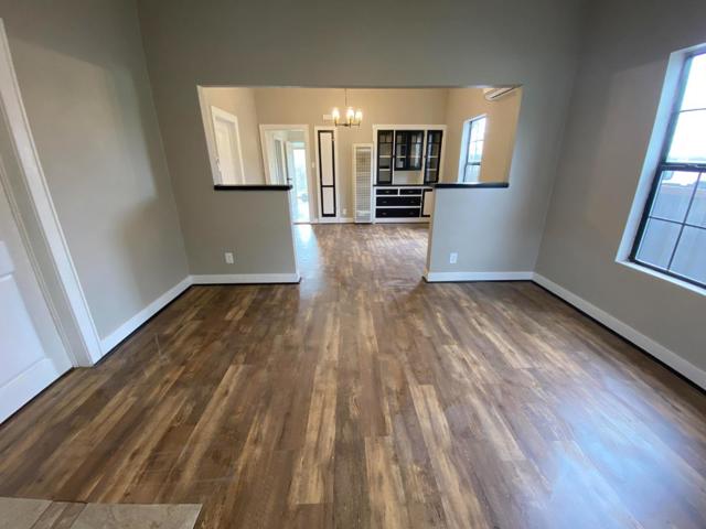 999 E 16th Street, Chico CA: https://media.crmls.org/mediaz/4b41fd75-7e8c-4d72-9a35-1a4778211e9d.jpg