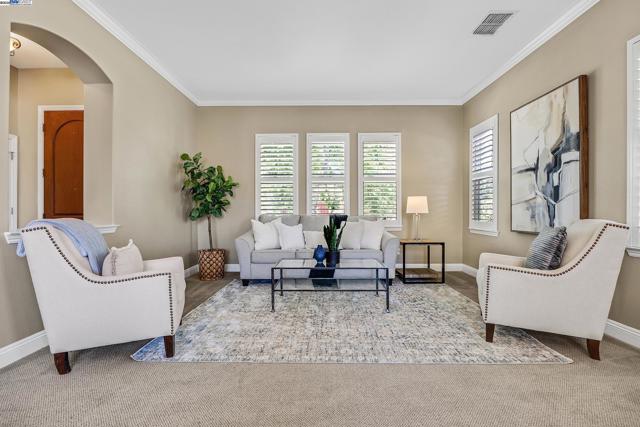 1359 Monterosso St, Danville CA: https://media.crmls.org/mediaz/4b4278e8-6782-4432-b3e2-12dc66afc3f6.jpg
