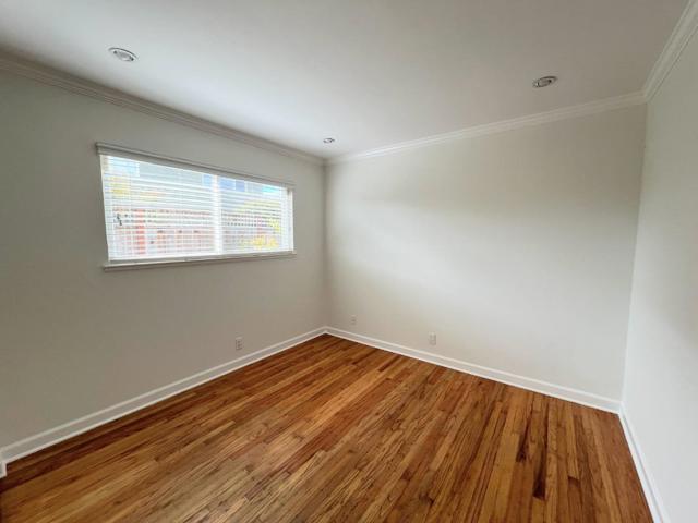 906 Crane Avenue, Foster City CA: https://media.crmls.org/mediaz/4b429cf0-6fff-4b9a-b060-9347ff1413f6.jpg