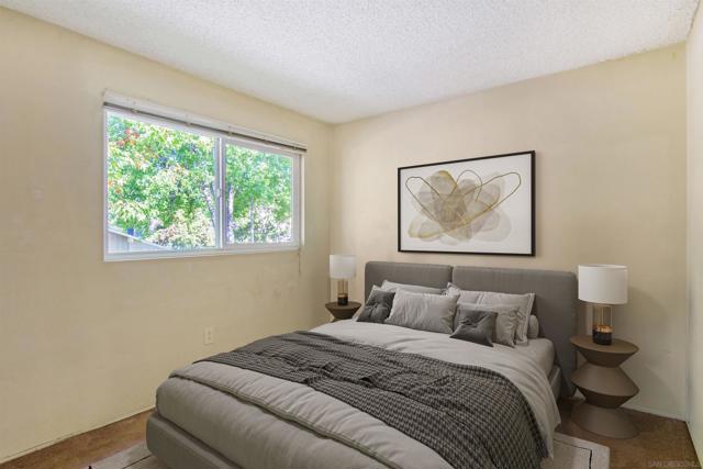 8067 Camino Kiosco, San Diego CA: https://media.crmls.org/mediaz/4b448c93-544e-4dcc-a9e5-9747e842c291.jpg