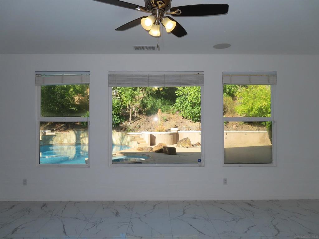 16073 Falcon Crest Dr. - photo 12