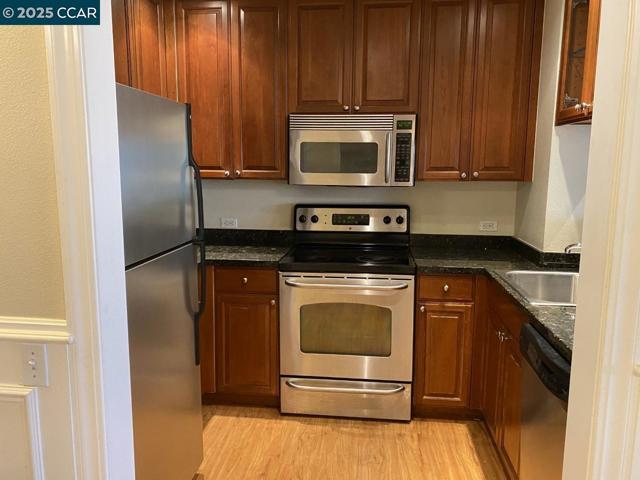 1315 Alma Ave, Walnut Creek CA: https://media.crmls.org/mediaz/4b4554da-092e-458a-807a-7fa5dd02a6fd.jpg