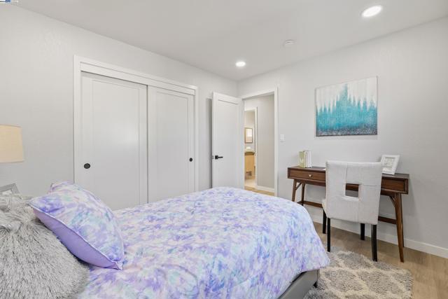 4349 La Cosa Ave, Fremont CA: https://media.crmls.org/mediaz/4b45725f-9857-4112-9e63-0477931efb55.jpg