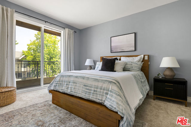 11428 National Boulevard, Los Angeles CA: https://media.crmls.org/mediaz/4b45756b-465a-4ecb-a0b9-743b2dc03722.jpg