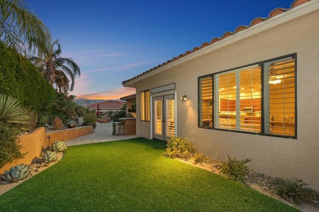 63 San Marino Circle, Rancho Mirage CA: https://media.crmls.org/mediaz/4b45d731-3f9b-42b5-aa40-c9e86d5470d1.jpg