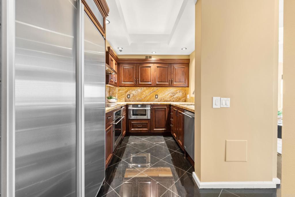 200 Harbor Drive - photo 4
