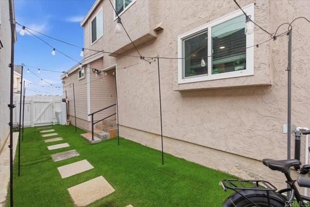 Detail Gallery Image 25 of 48 For 353 61st St, San Diego,  CA 92114 - 3 Beds | 3 Baths