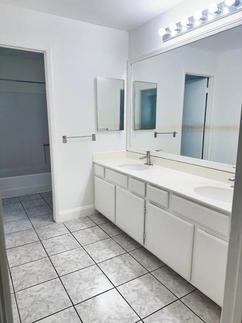3248 Rocky Water Lane, San Jose CA: https://media.crmls.org/mediaz/4b4894ff-ef5f-493b-9e2e-483edb17e2de.jpg