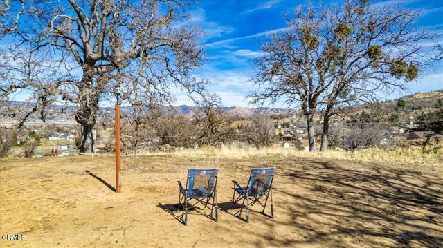 Detail Gallery Image 33 of 41 For 17600 Ascot Ct, Tehachapi,  CA 93561 - 3 Beds | 2 Baths