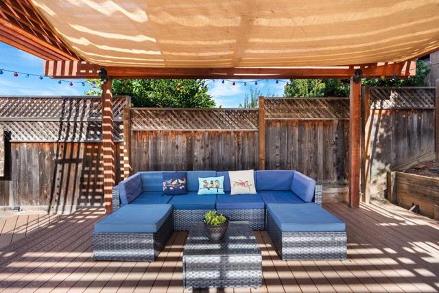 1091 Nez Perce Drive, Hollister CA: https://media.crmls.org/mediaz/4b4b2de4-3e6b-49cc-8ff1-8f22826cb448.jpg