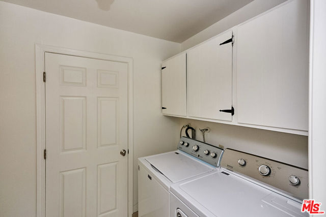 1253 Keniston Avenue, Los Angeles CA: https://media.crmls.org/mediaz/4b4c047e-4c4e-45a3-9eae-55fd53a998b1.jpg