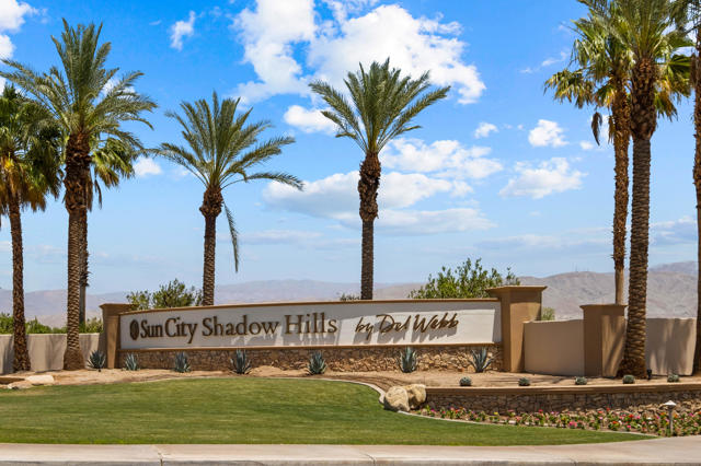 80166 Avenida Aliso, Indio CA: https://media.crmls.org/mediaz/4b4c0cac-d054-4444-8c29-ec757ff4cd0f.jpg
