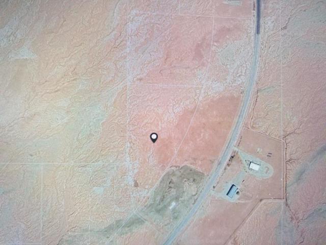 10 .01 Ac Hot Mineral Spa Road, Niland CA: https://media.crmls.org/mediaz/4b4e8f36-f94f-493e-899a-a6ee8af90239.jpg