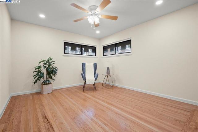 41351 Fremont Blvd, Fremont CA: https://media.crmls.org/mediaz/4b501ddf-6d8c-4d6c-b362-a5453e589693.jpg