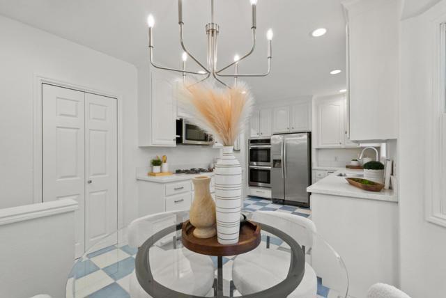 1227 Oak Street, San Mateo CA: https://media.crmls.org/mediaz/4b51e924-db69-40fb-b89d-e4f0e0609f76.jpg