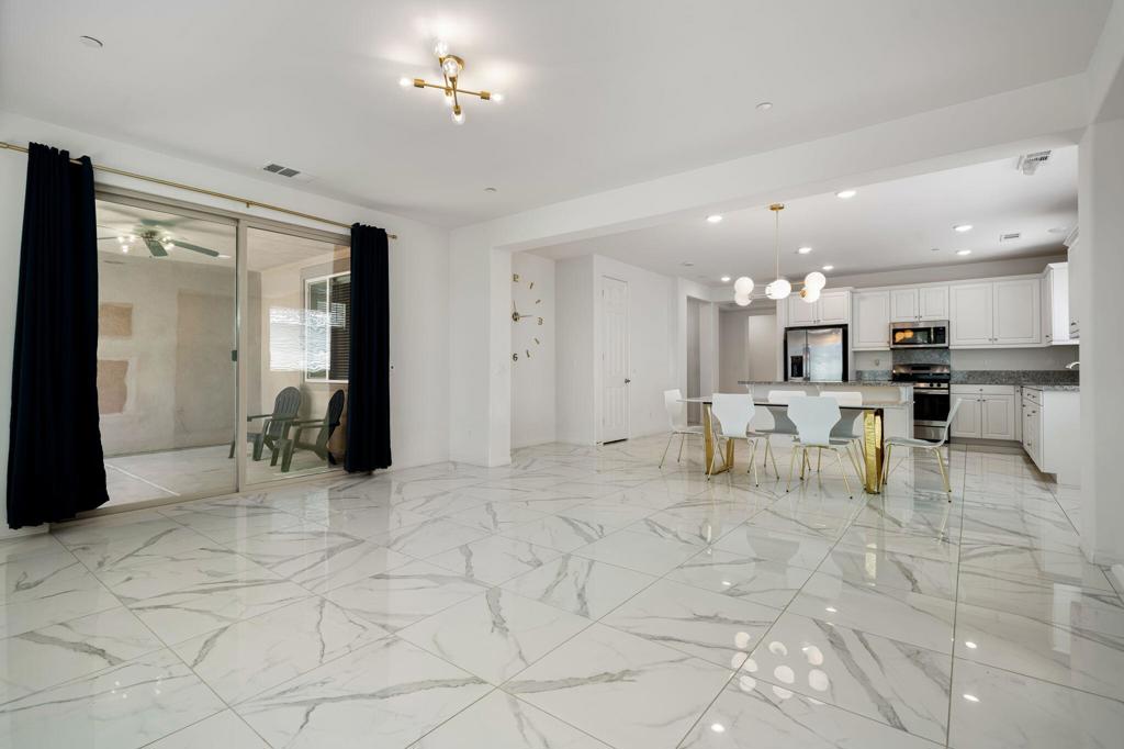 MLS #219138591DA image #16