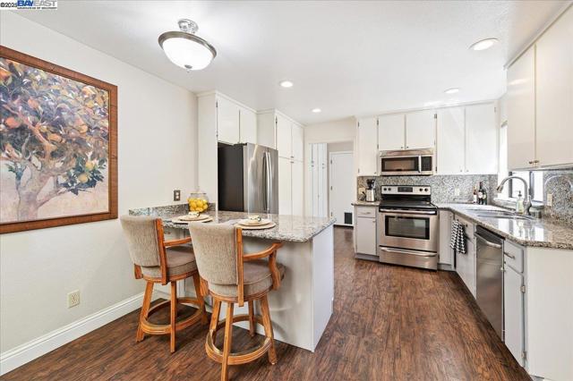 2587 Chablis Way, Livermore CA: https://media.crmls.org/mediaz/4b5351ea-4fa8-4aa7-a0fb-54e955a1ac88.jpg