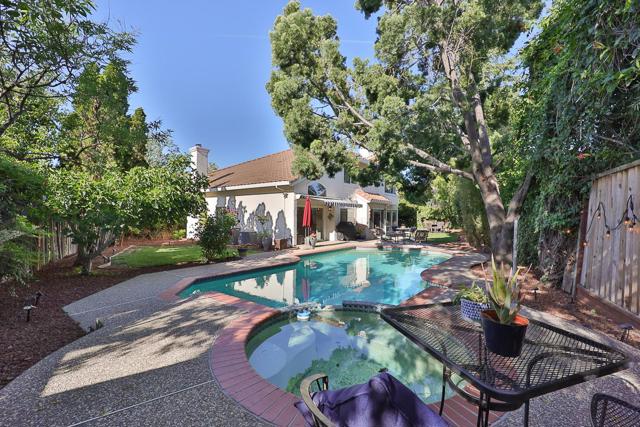 3239 Pinot Blanc Way, San Jose CA: https://media.crmls.org/mediaz/4b53d69f-2fcc-4e62-ae9b-51443d241aaa.jpg