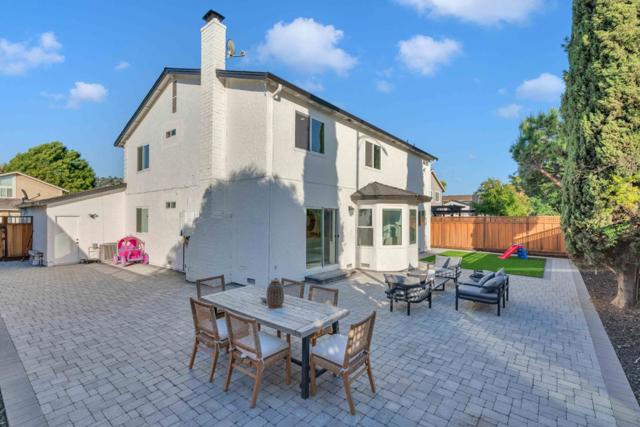 16865 Sundance Drive, Morgan Hill CA: https://media.crmls.org/mediaz/4b54a278-9b19-4c6e-ac75-58fe687c1b0a.jpg