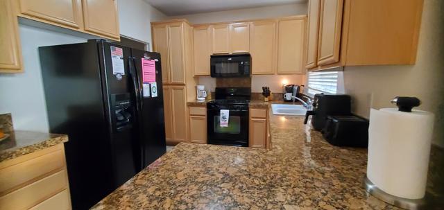 47825 Endless Sky, La Quinta CA: https://media.crmls.org/mediaz/4b54e6d2-aa4f-4d5e-b32b-30b94f224de8.jpg